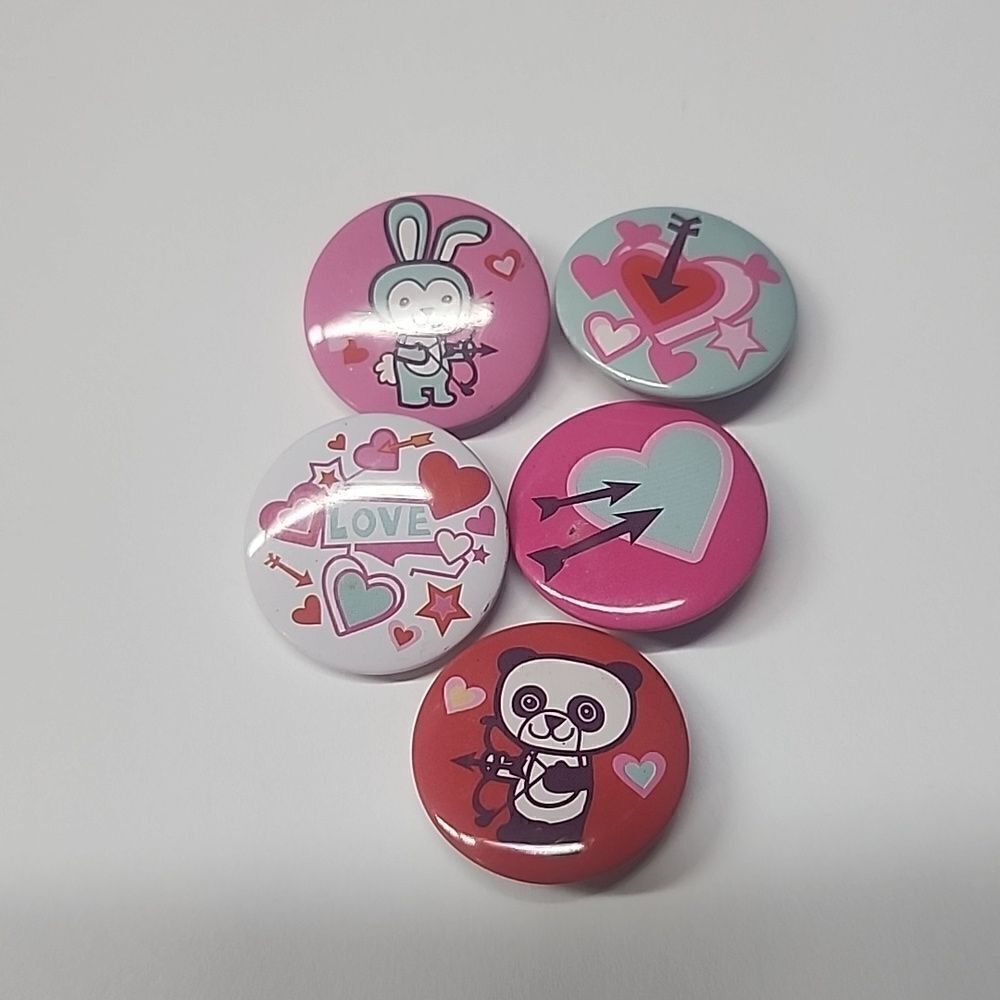 Pinback Button Pins Love Hearts Valentines Day Kids Flair Lot of 5